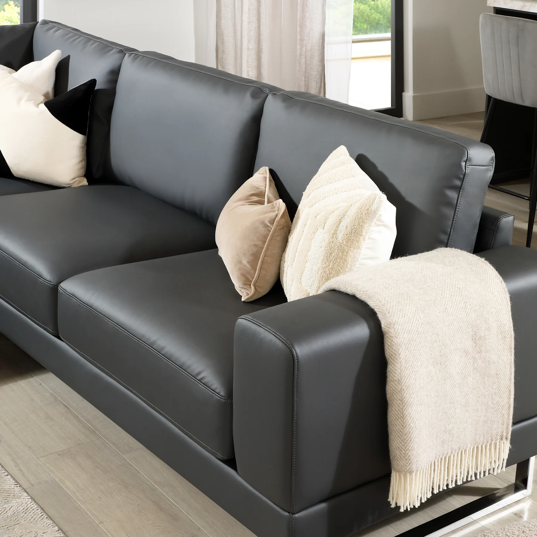 product-main--CS10002771-05