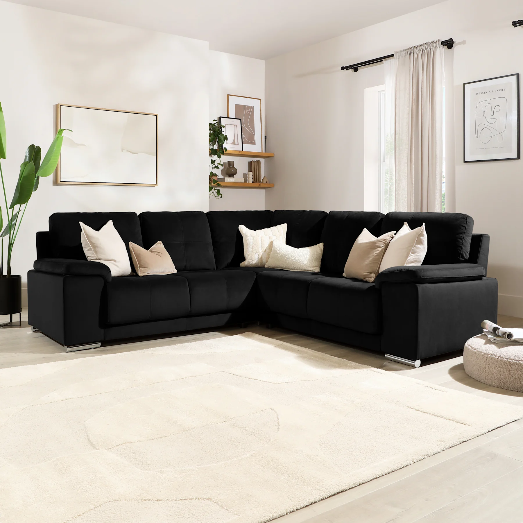 Kansas Corner Sofa, Black Classic Velvet