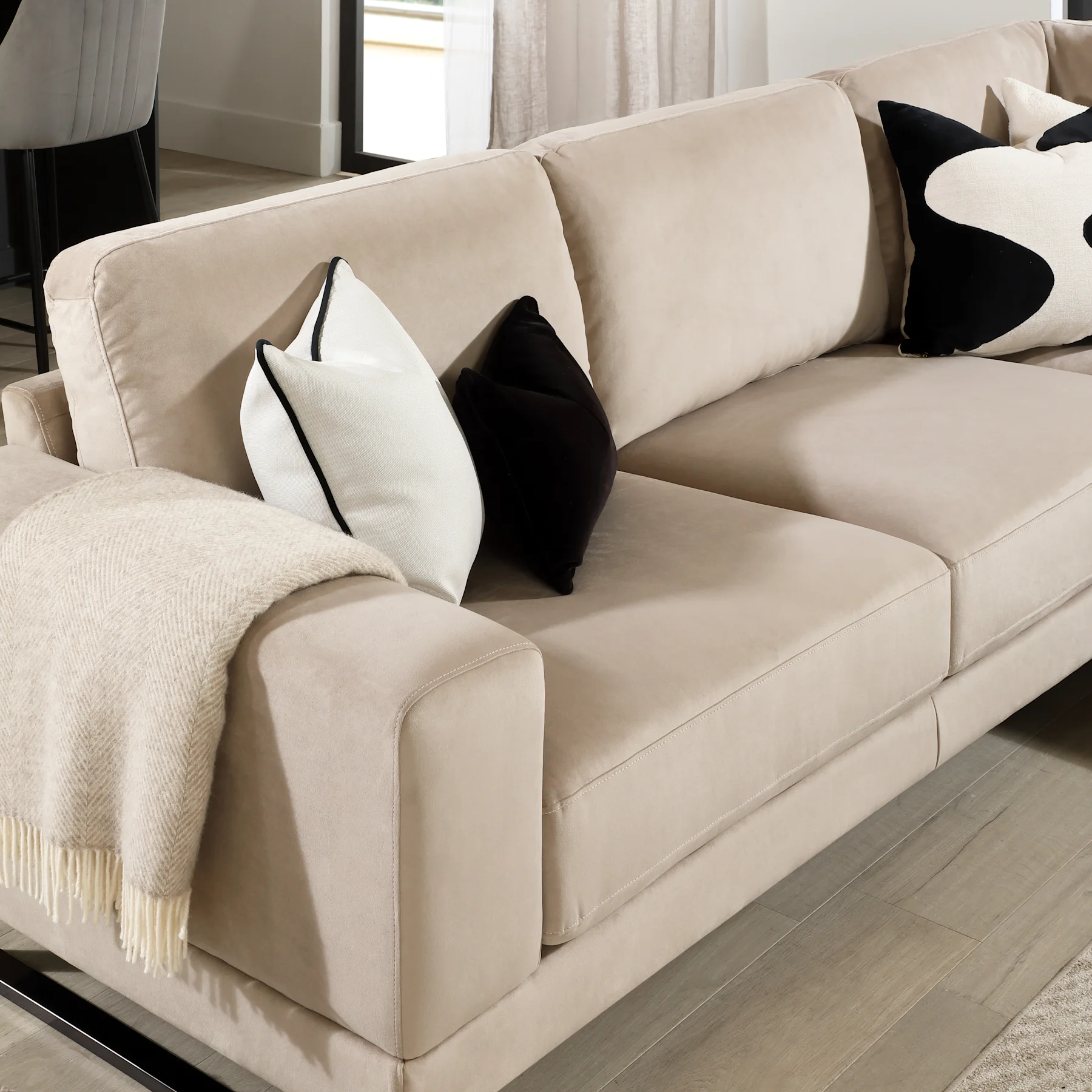 product-main--CS10002764-05