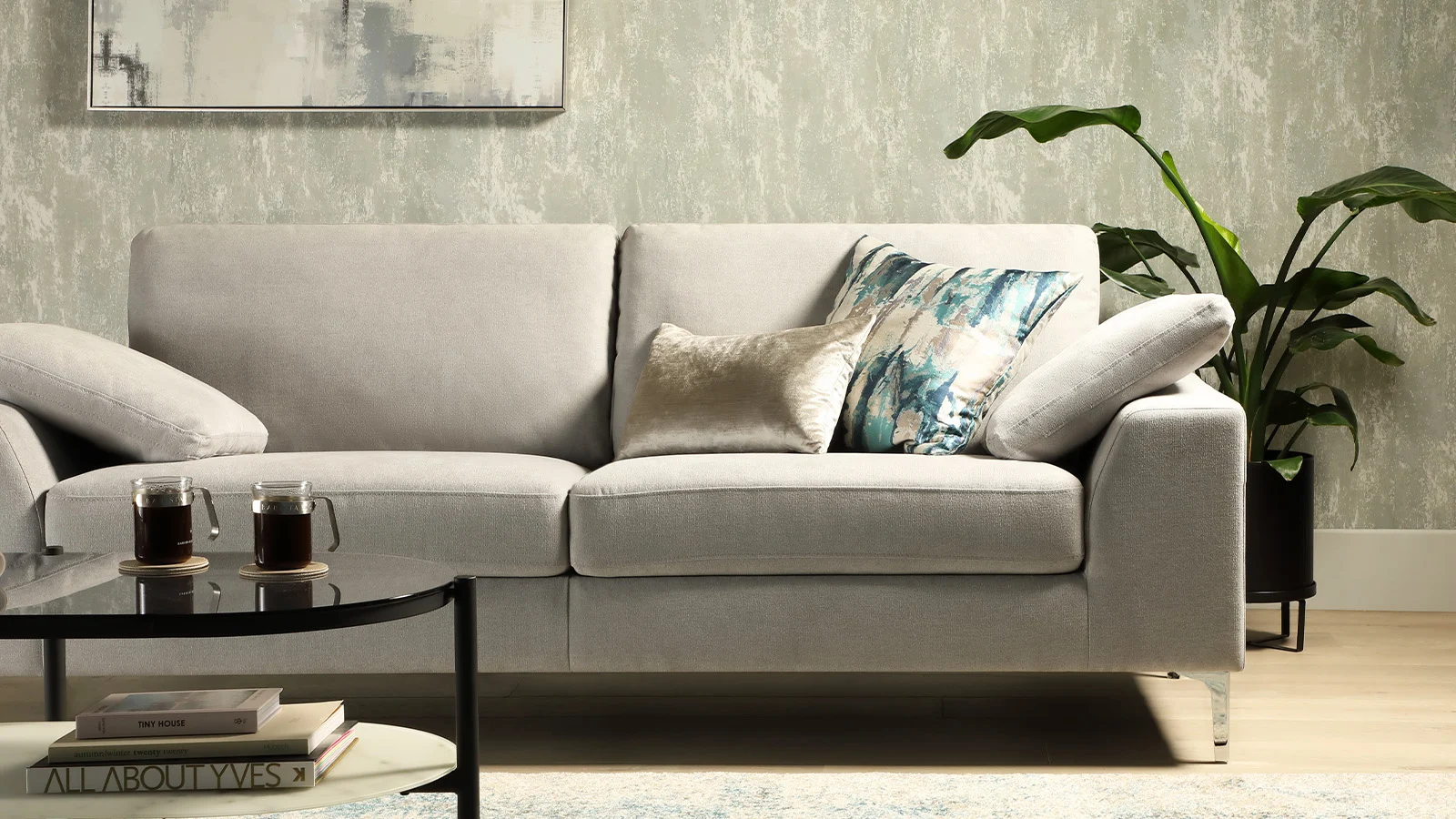 20 modern living room ideas for 2025 > banner