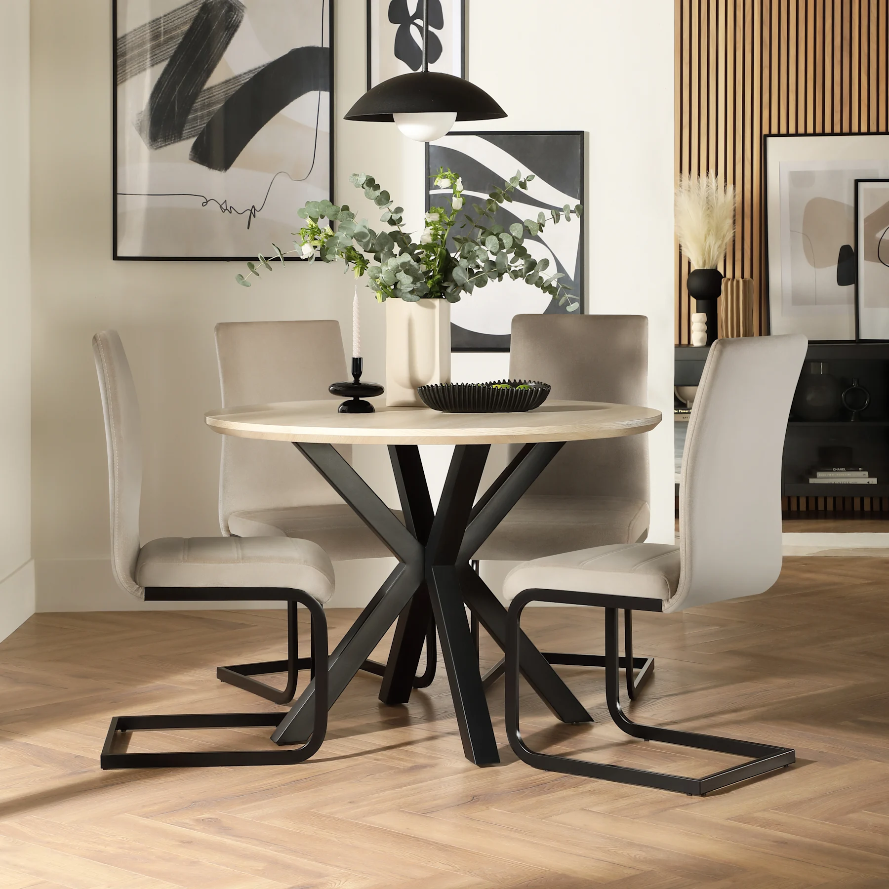 Newark Round Dining Table & 4 Perth Chairs, Light Oak Effect & Black Steel, Champagne Classic Velvet, 110cm