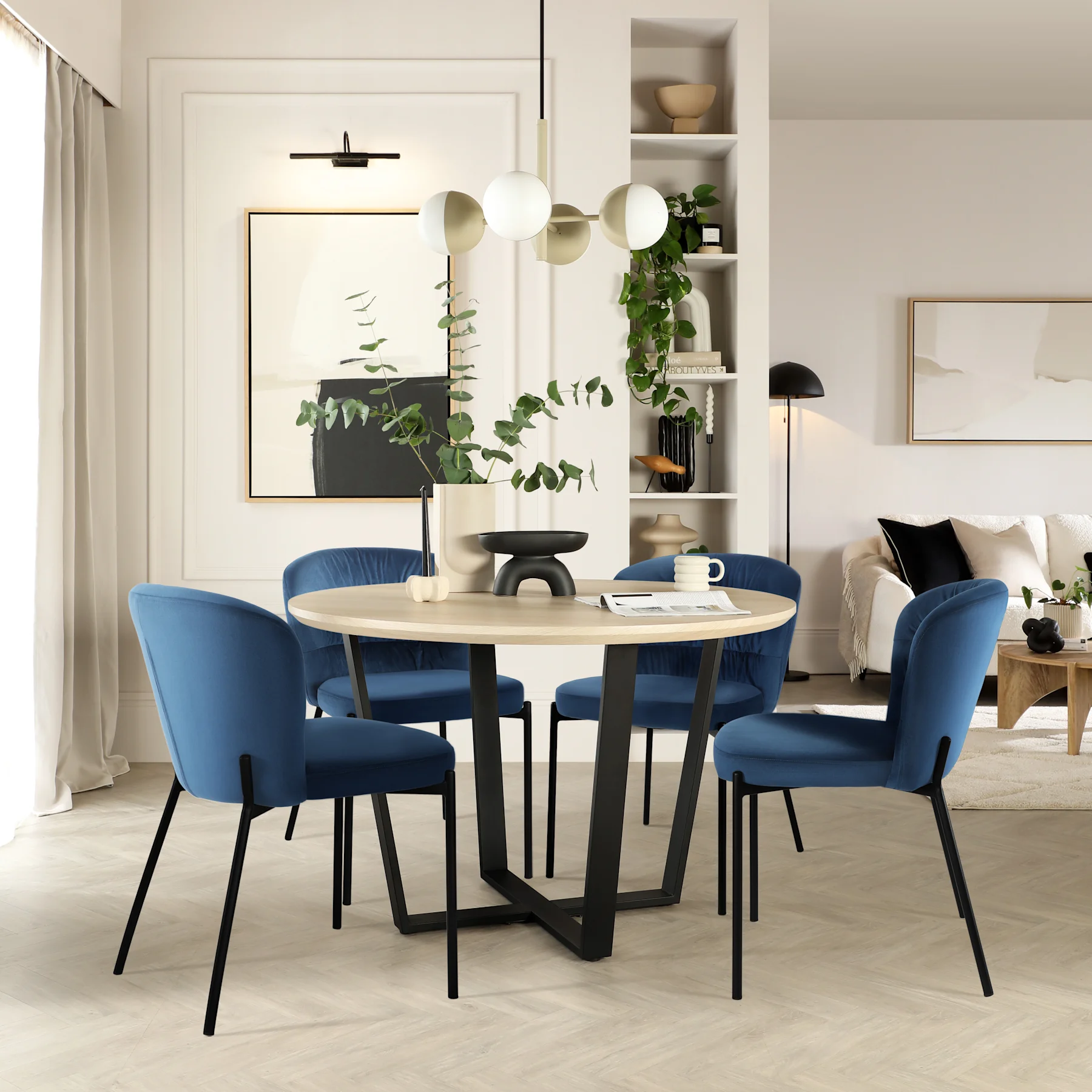Traviso Round Dining Table & 4 Gianna Chairs, Light Oak Effect & Black Steel, Blue Classic Velvet, 120cm