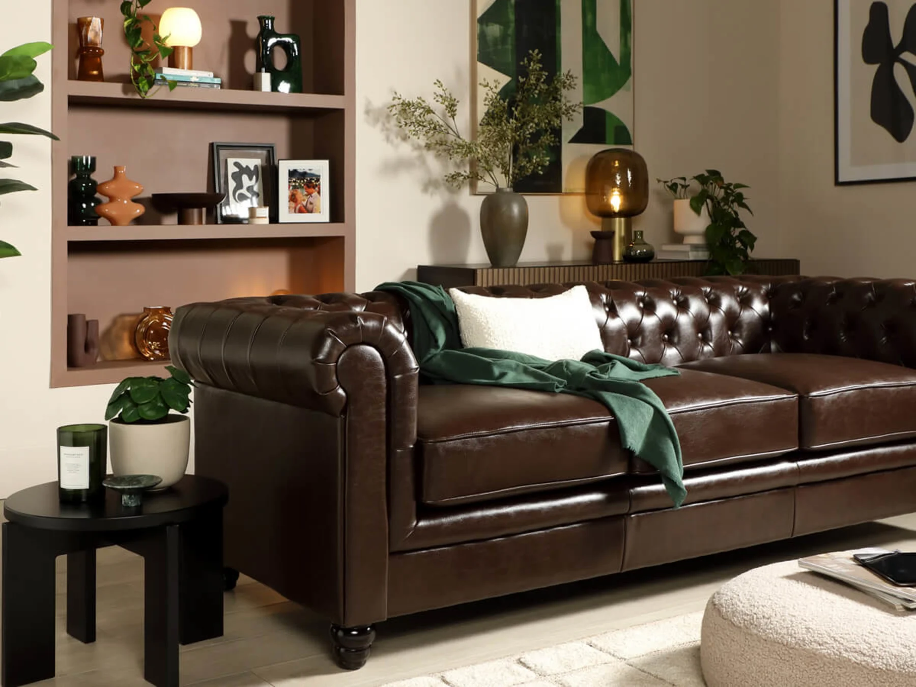 Living Room Color Ideas for Brown Furniture: Stunning Palette Picks