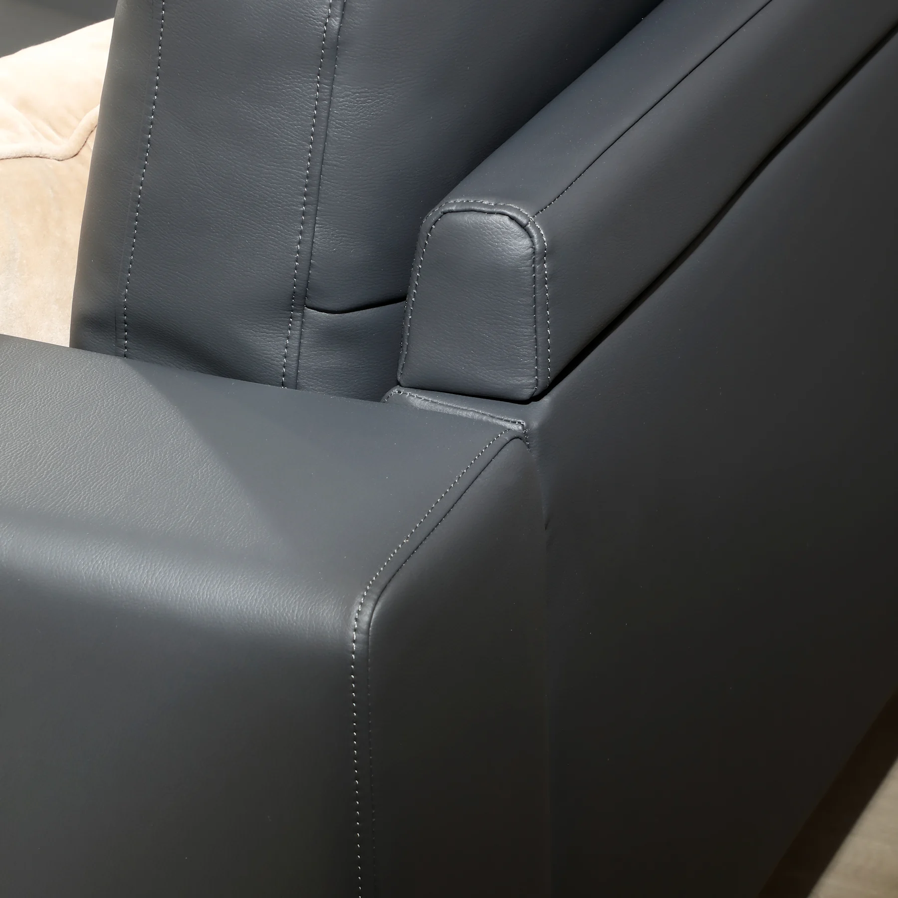 product-main--LS10008445-09