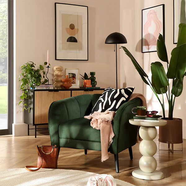 thumb-rise-of reading-nook-600x600