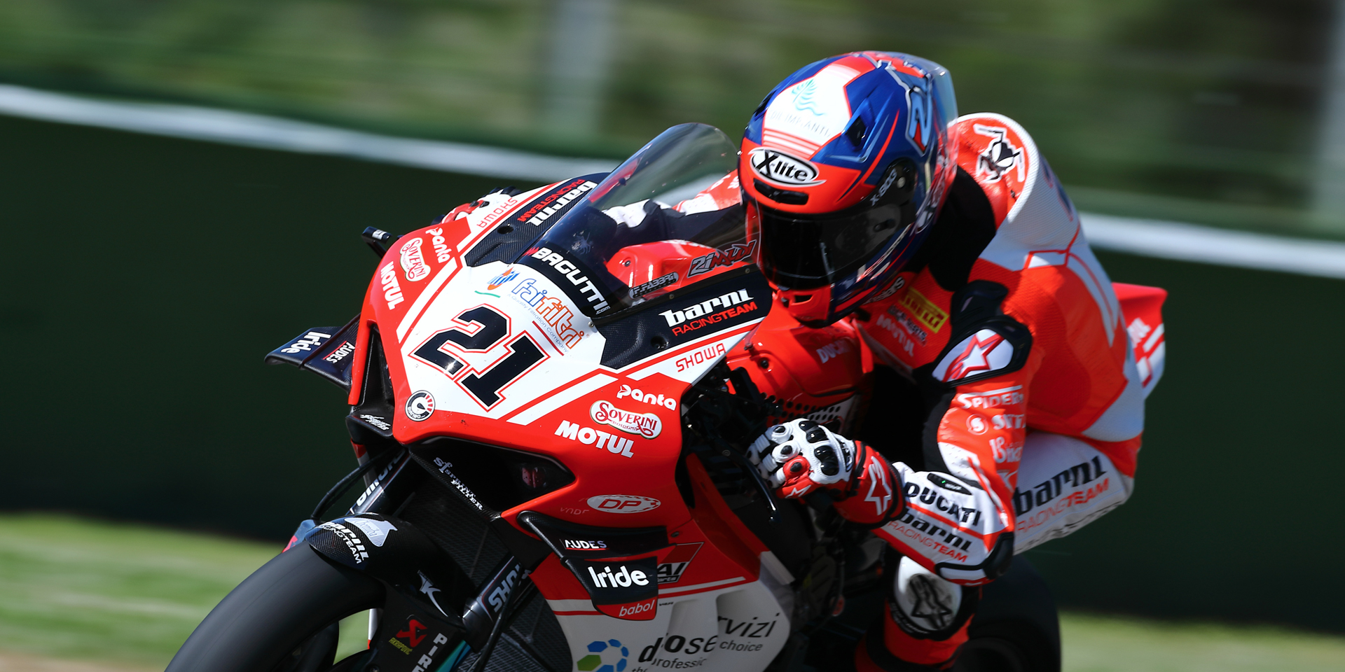 Strong comeback for Rinaldi in race 1 at Imola