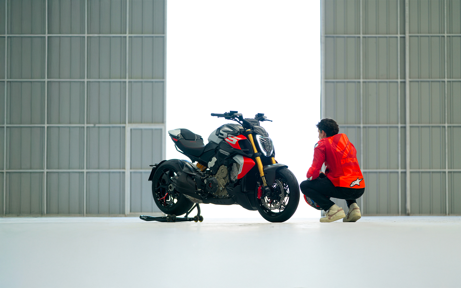 新型ディアベルV4 RS - For the boldest, for the fastest