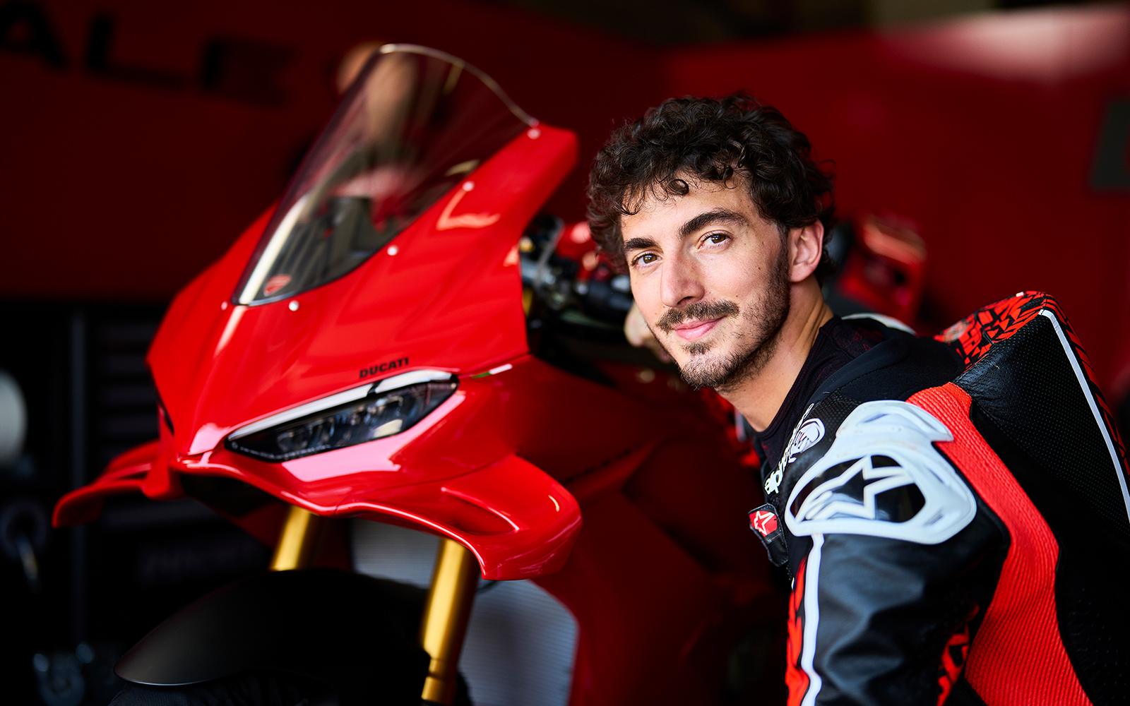 New Panigale V4 Wonder. Engineered