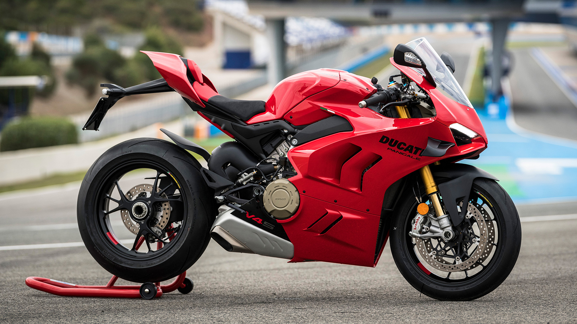 Ducati Panigale V4 R and Panigale V2 dominate the production-derived ...