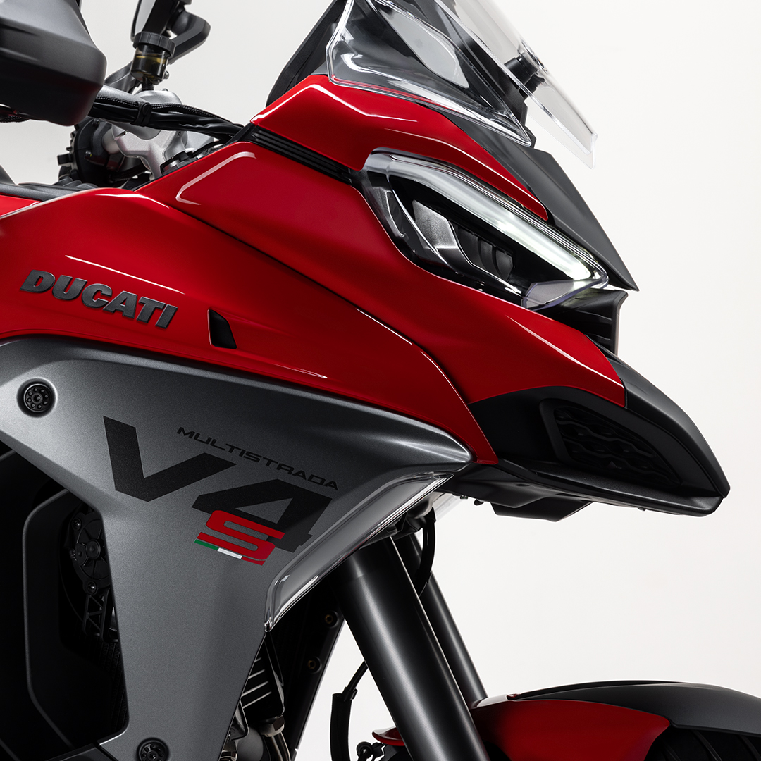 Electronics Multistrada V4 - At the cutting edge of safety