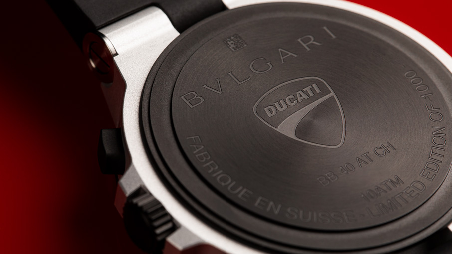 Bagian belakang Bulgari Aluminum Ducati Special Edition Chronograph