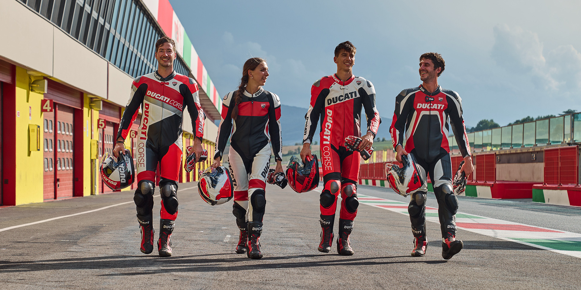 Ducati presents the 2023 Apparel collection: style, comfort and 