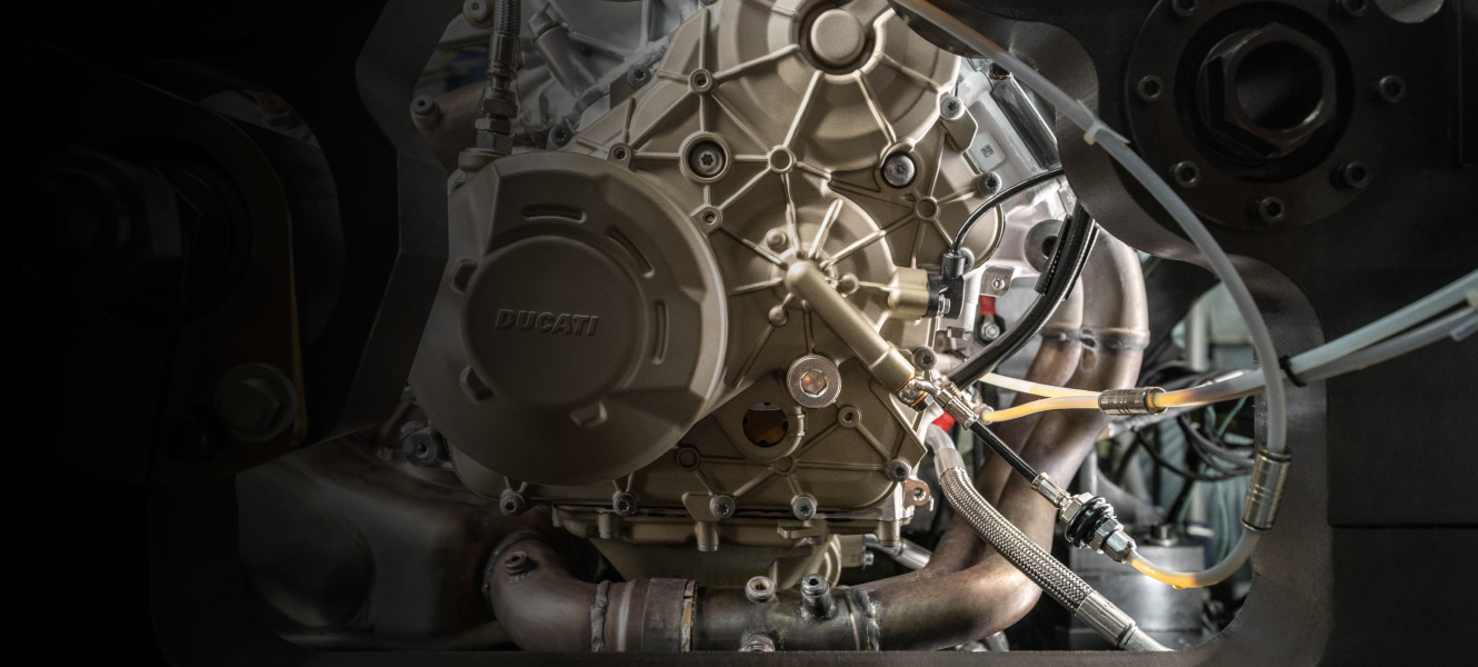 ドゥカティ V4グランツーリスモエンジン – 革新と快適性の新世代V4