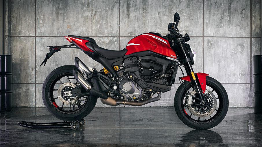 【匿名配送・送料無料】 ドゥカティモンスターカスタム&メンテナンス DUCATI ドゥカティモンスタ-カスタム&メンテナンス |本 | 通販 | Amazon