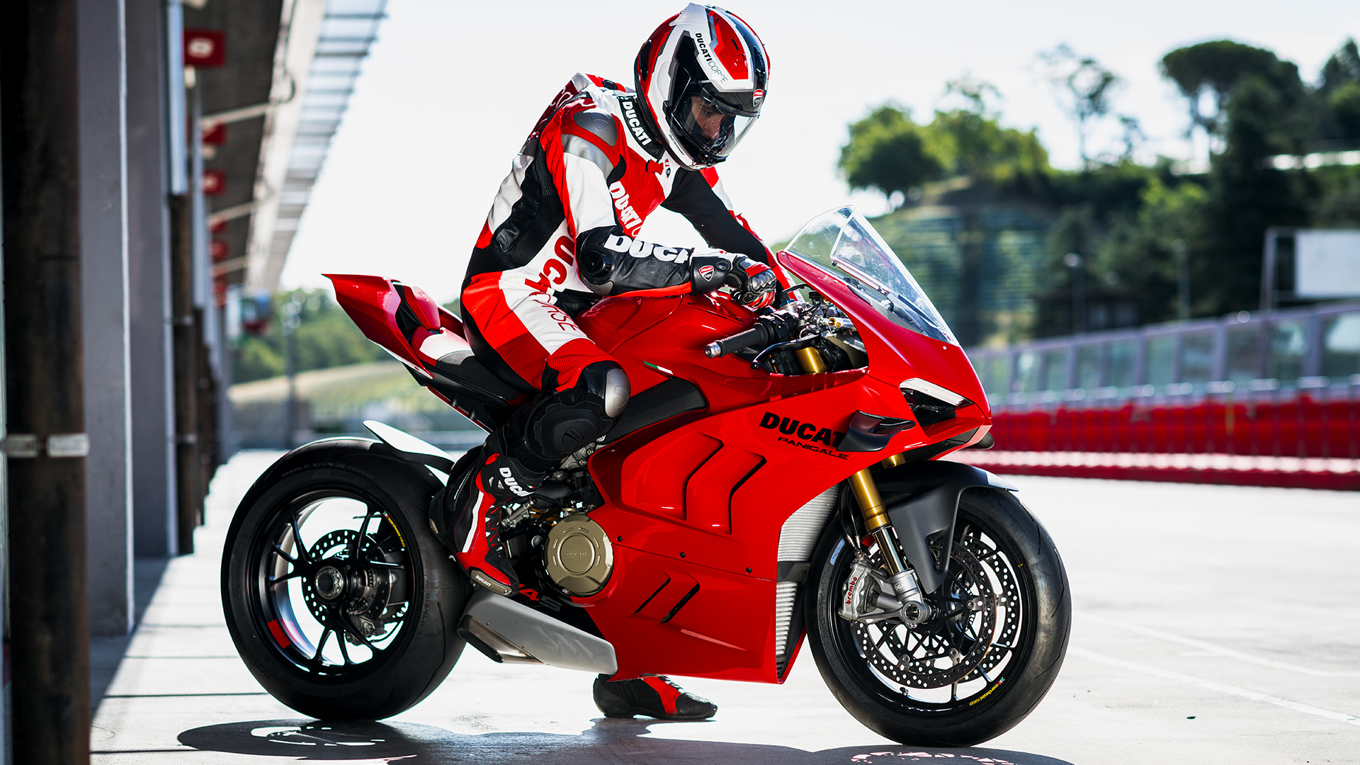 Nova Ducati Panigale V4: melhor relação peso/potência das esportivas - moto .com.br