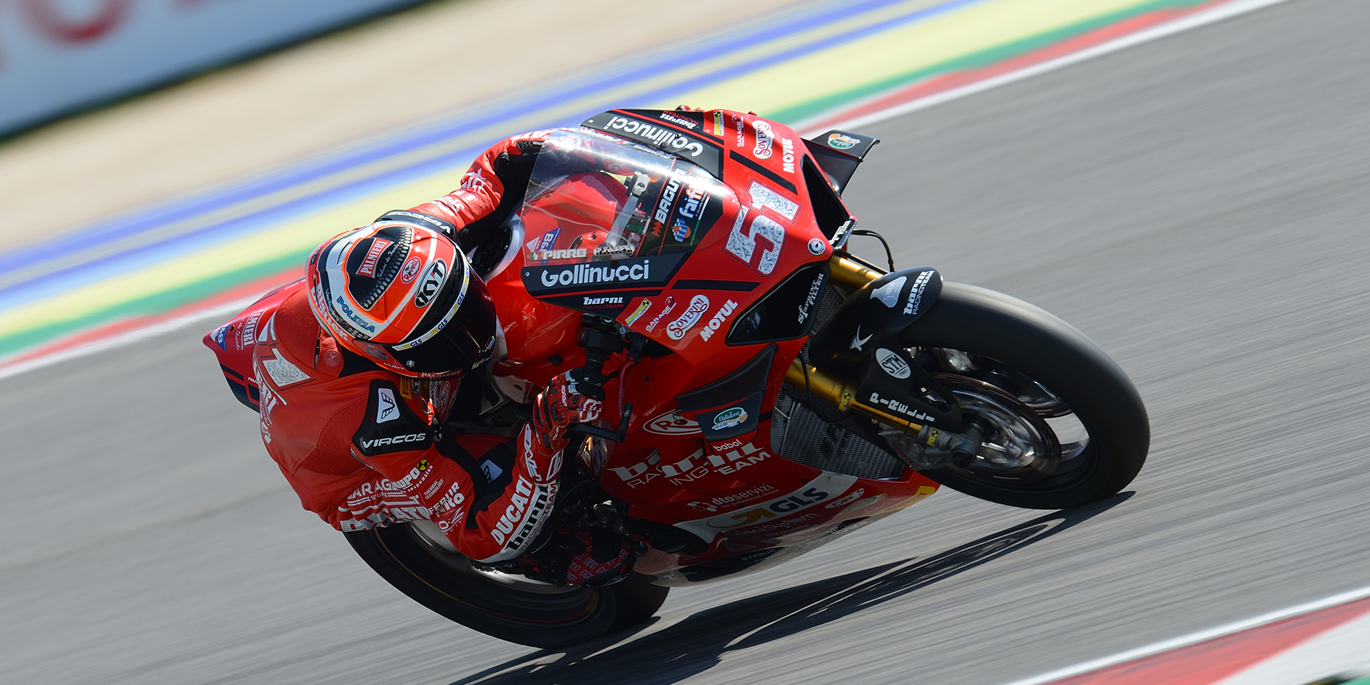 Debutto con vittoria per la Ducati Panigale V4 R del Barni Racing Team