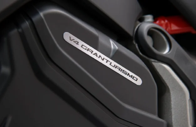 2023 Ducati Multistrada V4 Gallery Image 2