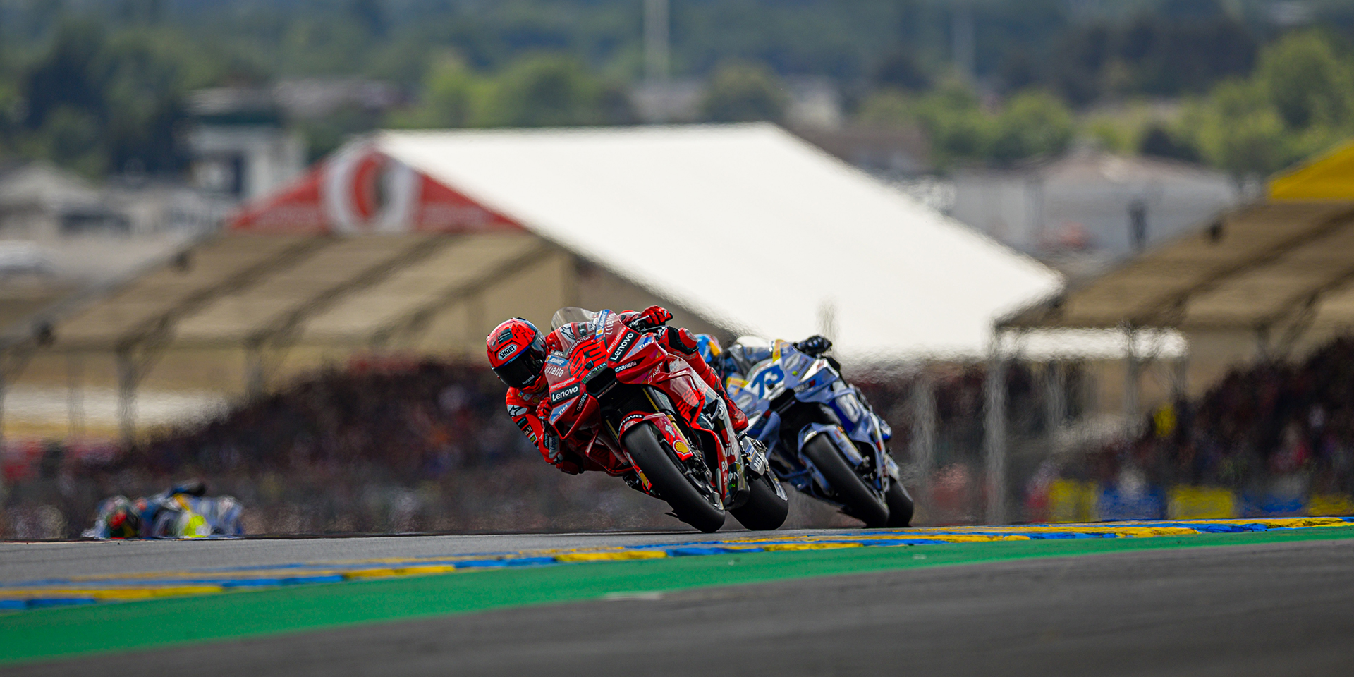 Marc Márquez and the Ducati Lenovo Team dominate the Sprint in the ...