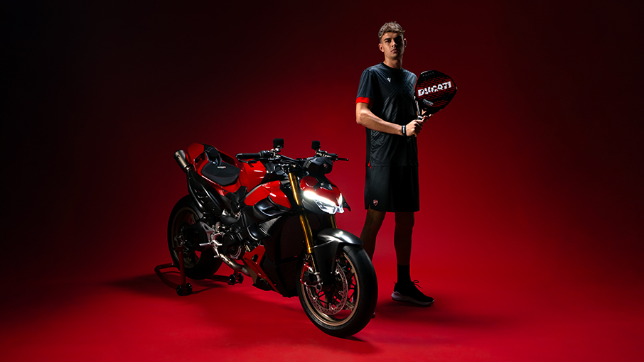 2025-10-15_Ducati-Macron-