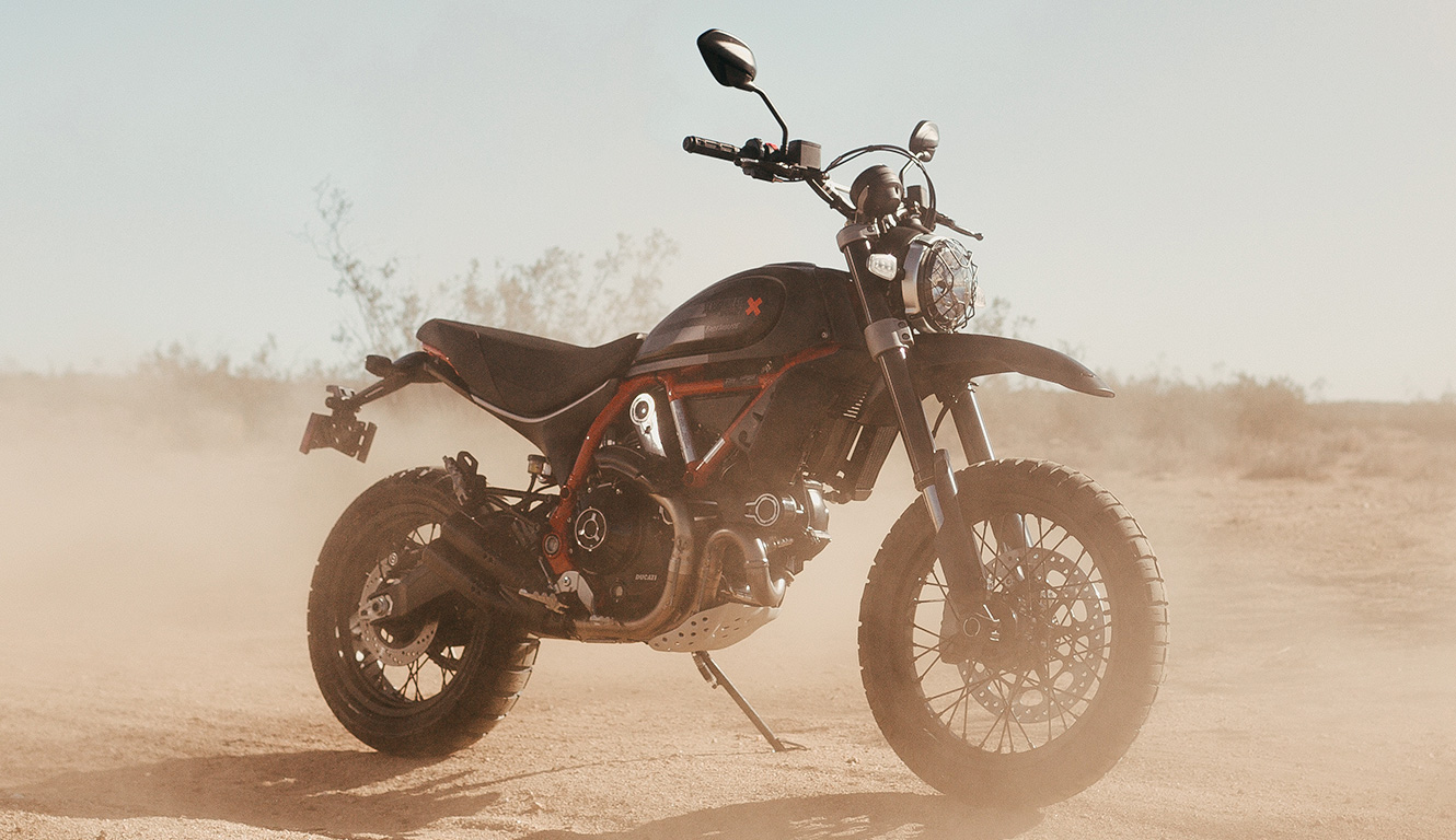 Desert Sled Fasthouse: a limited and numbered edition of Ducati Scrambler to celebrate victory in the Mint 400