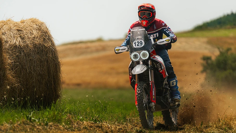Mtd Rally The results of the first stage of the Motorally Raid TT in Riotorto (LI ...