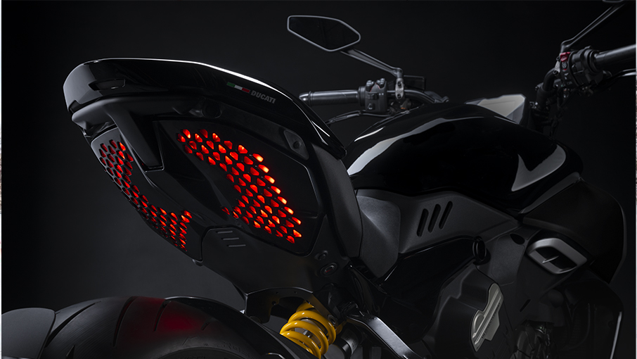 New Diavel V4 Ducati - Dare to be Bold