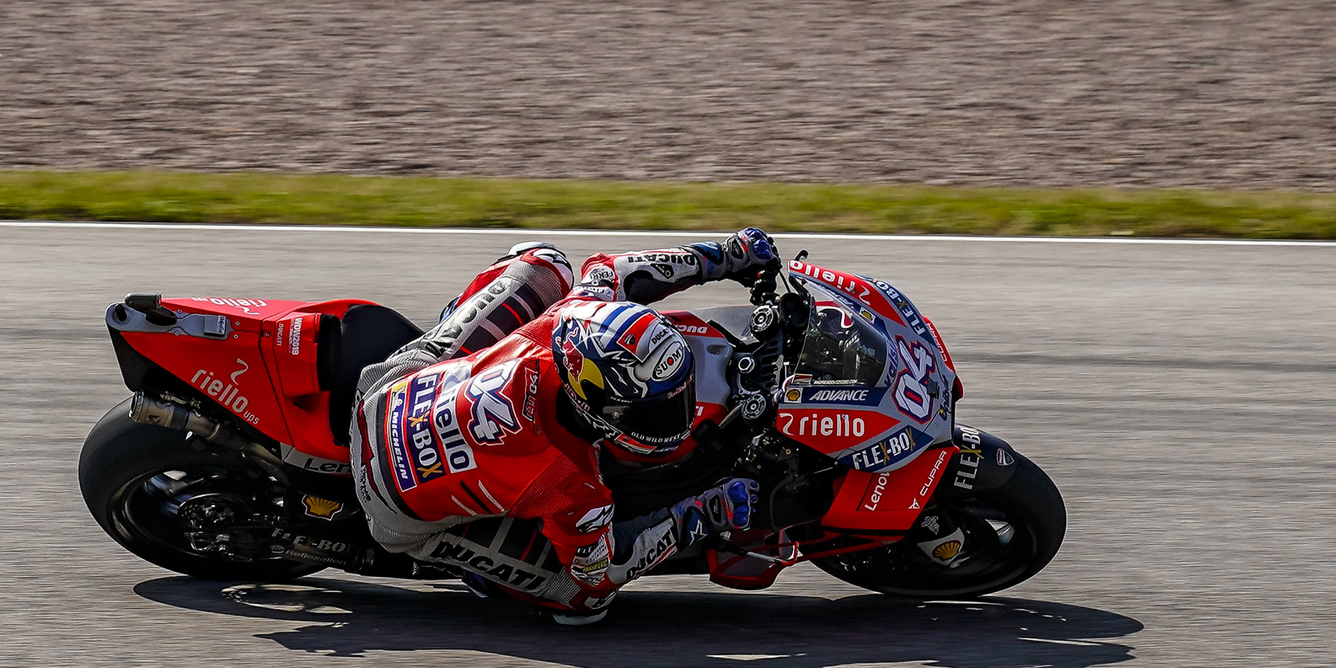 Chuva atrasa largada da MotoGP em Silverstone e corrida pode ser cancelada