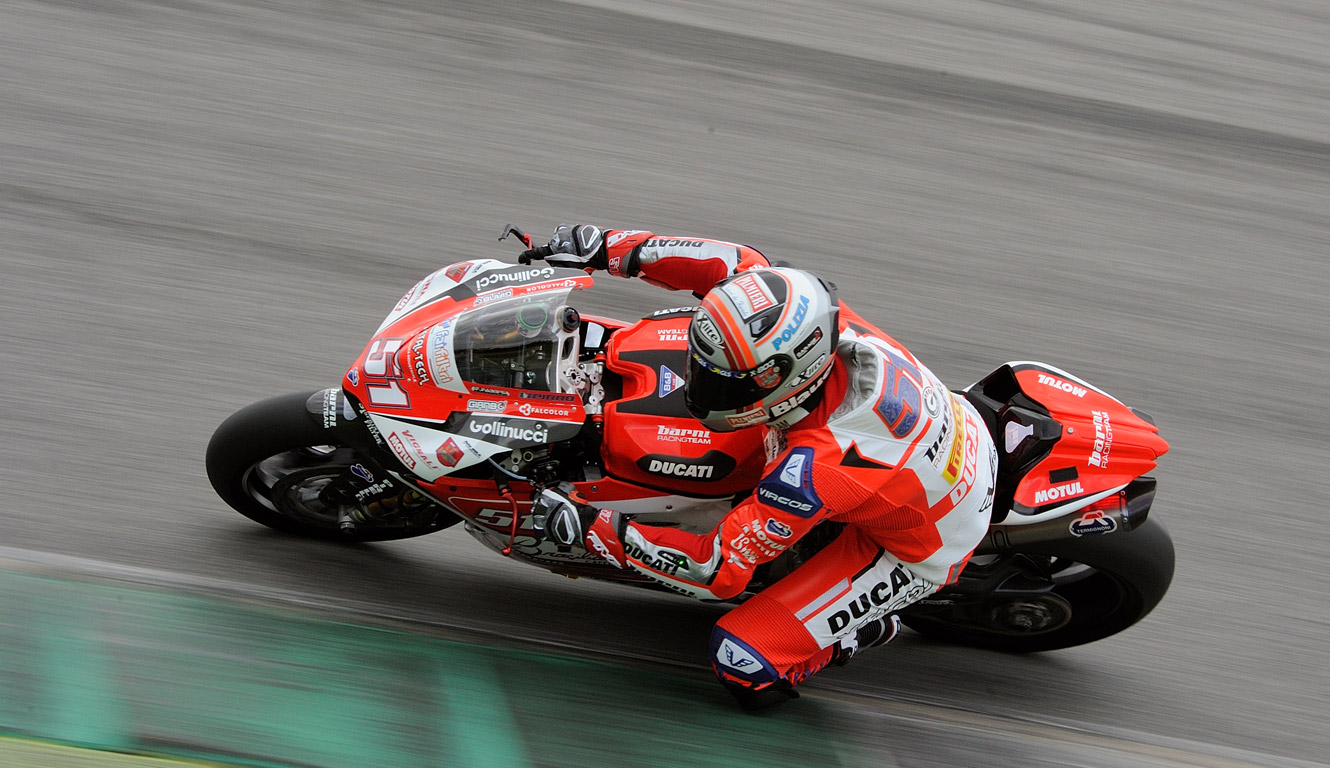 Michele Pirro e la Ducati Panigale R si confermano Campioni Italiani ...