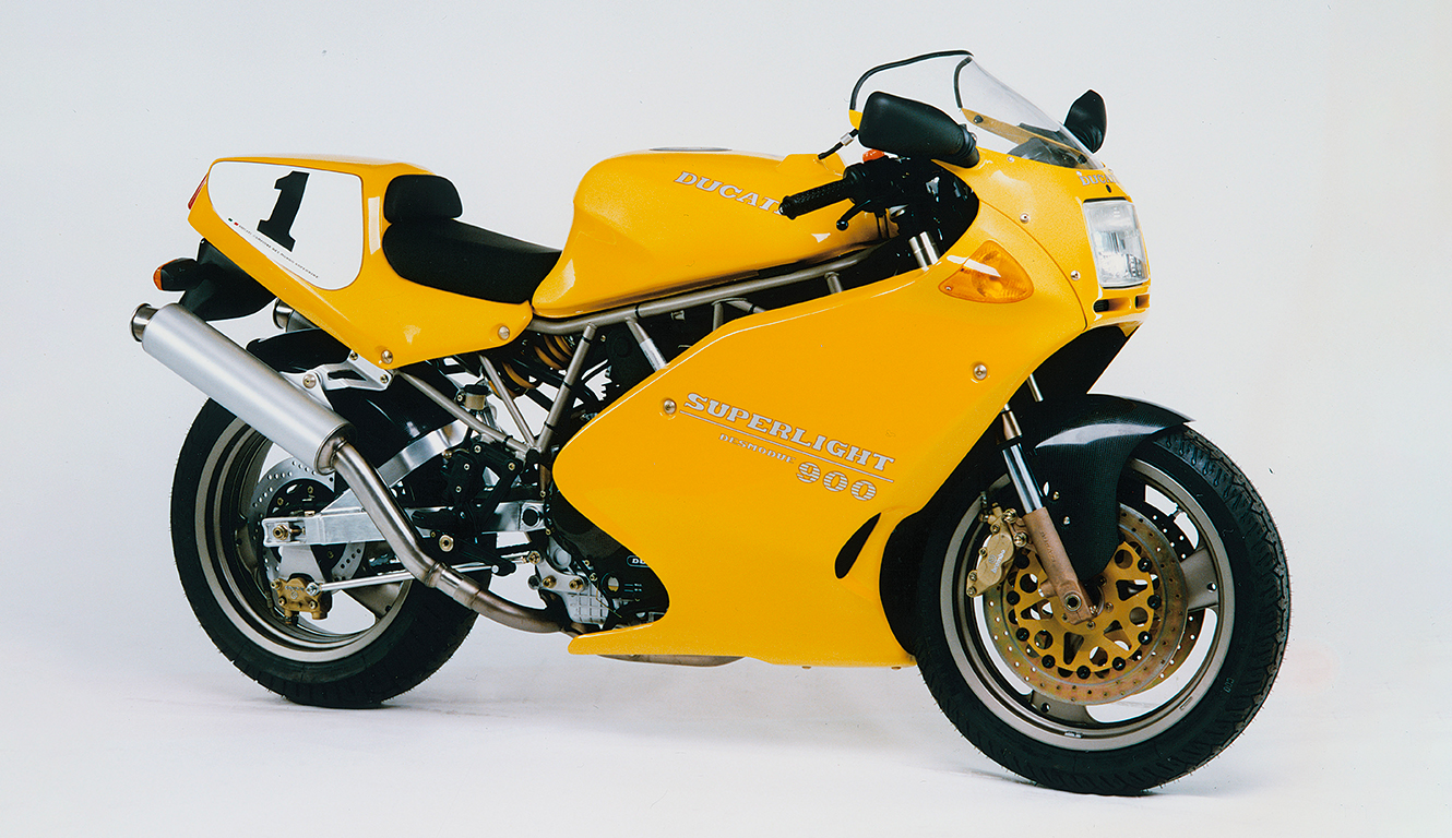 900 Superlight | Historical Models | Ducati Heritage