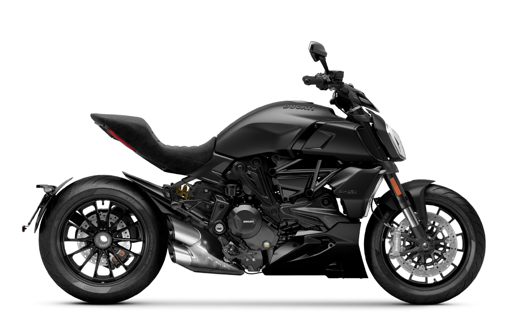 Ducati Diavel The Maxi Naked Powerful And Muscular