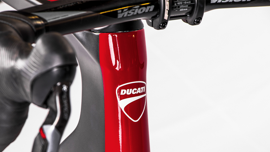 自転車　ドカティバージョン E-Bike Ducati model range