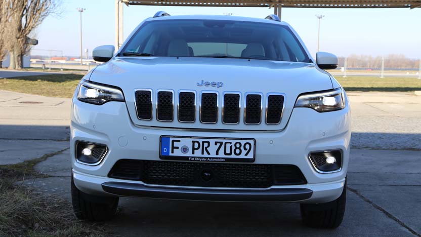 jeep-cherokee-front-grill