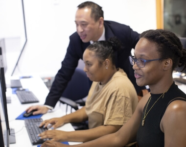 Lynn students working on computers