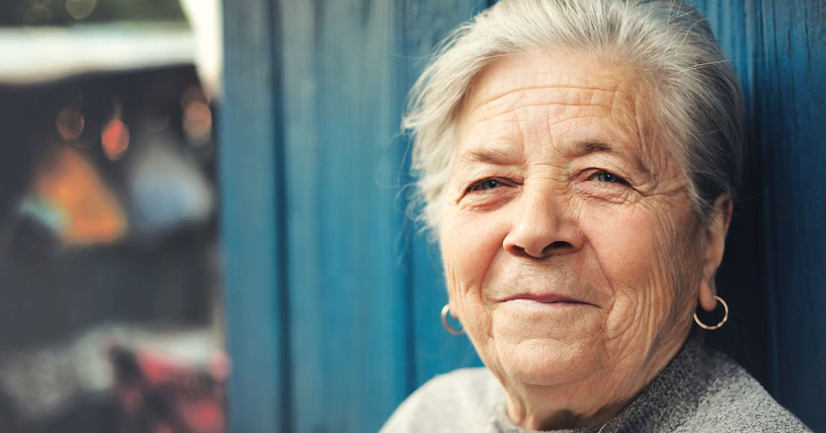 5 façons de dire à votre grand-mère que vous l'aimez
