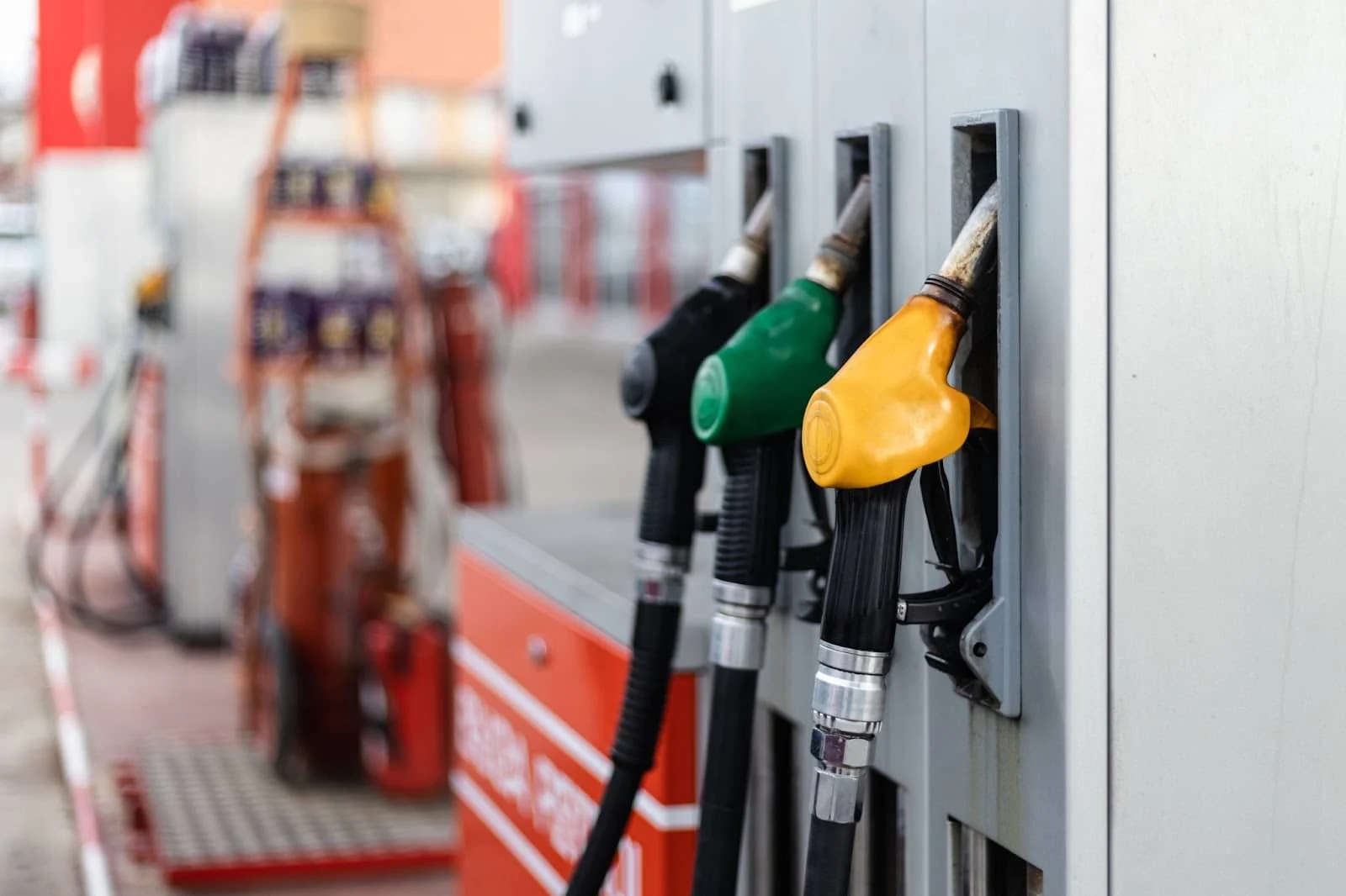 blog-bg-gasolina-aditivada-ou-comum-qual-compensa-mais