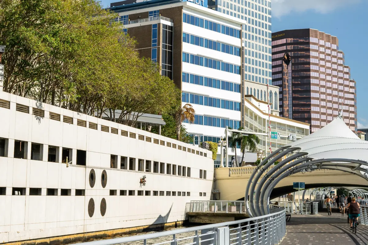 The Tampa riverwalk next to the city skyline