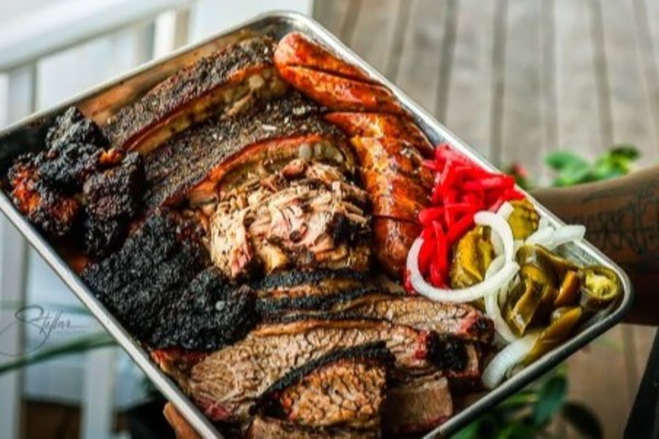 A tray of barbecued meats
