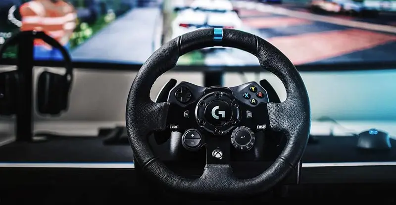 Gran Turismo 7 - Standard Edition - PlayStation 5 + Logitech G29 Driving  Force Volante da Corsa con