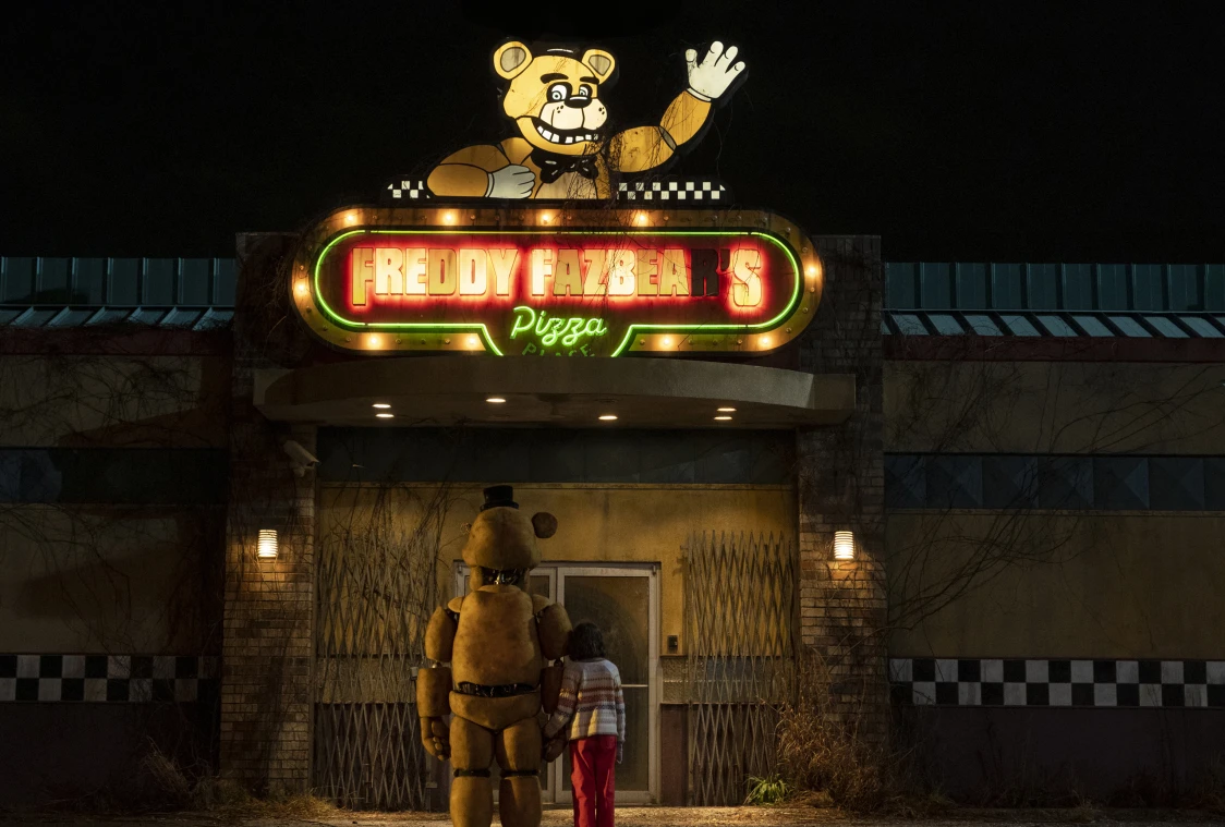 Get a pizza the Five Nights at Freddy's action! - JB Hi-Fi