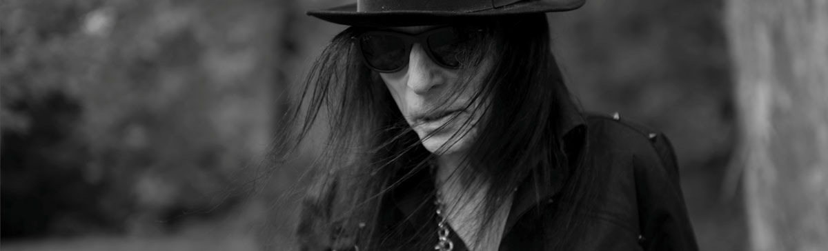 Mick Mars interview I ll write my memoirs backwards from when I