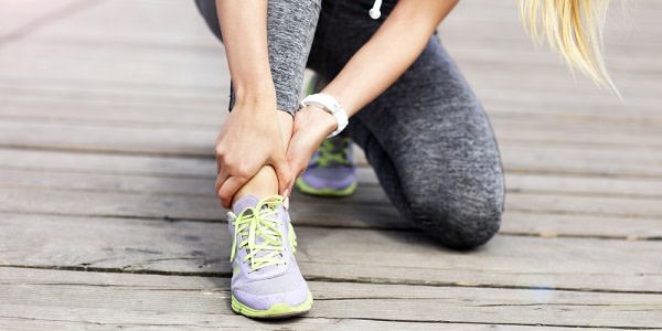 Asics for sales achilles tendonitis