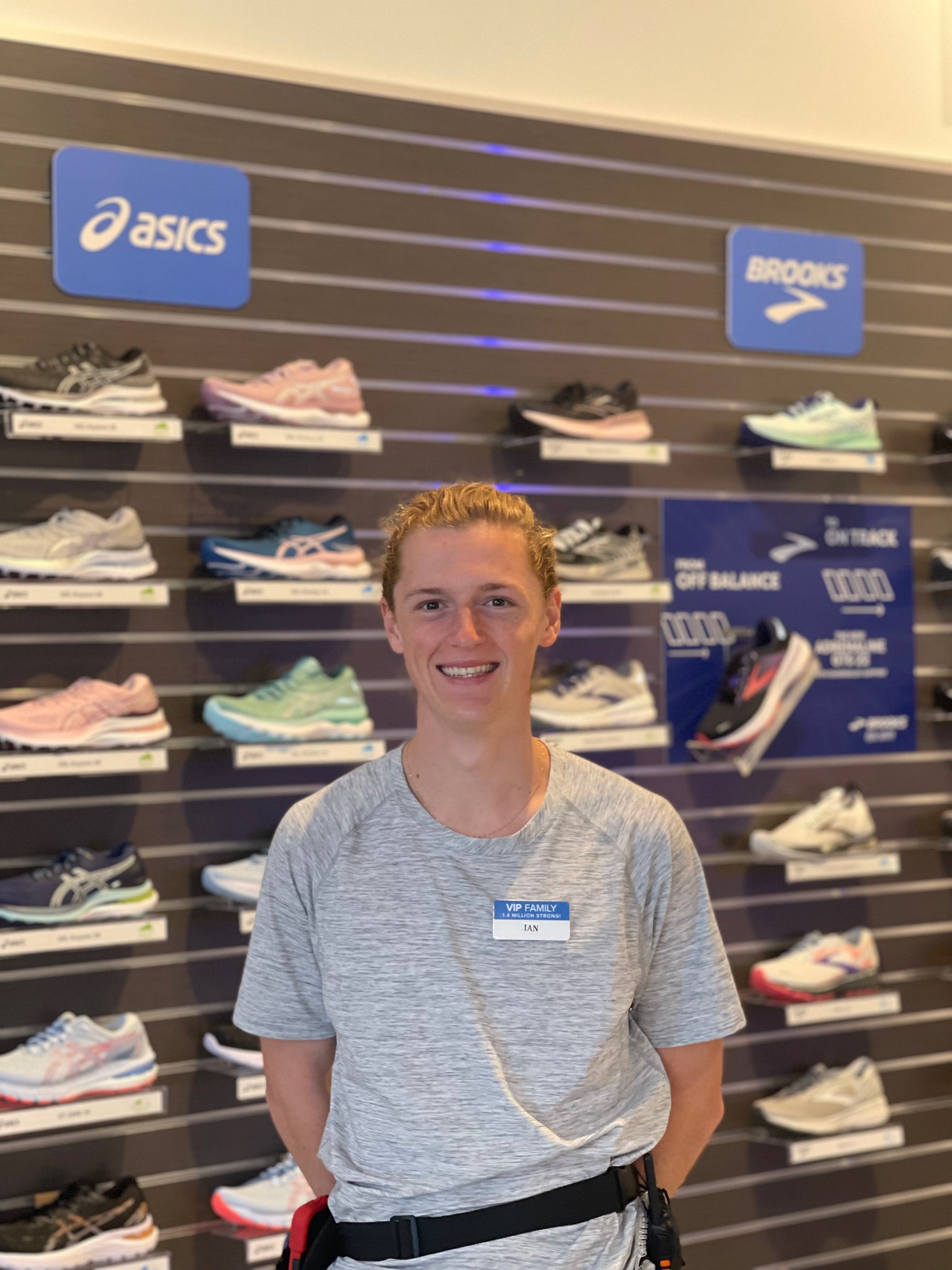 Asics clearance outlets yorktown