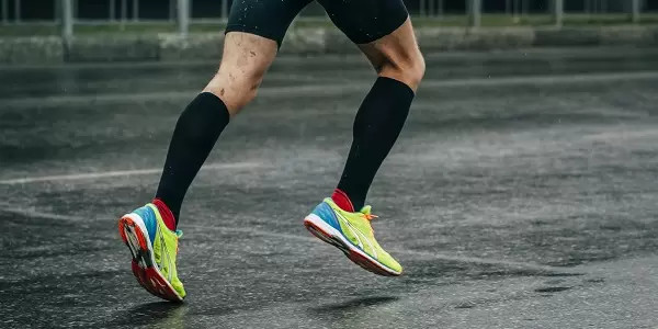 The science behind compression clothing for running