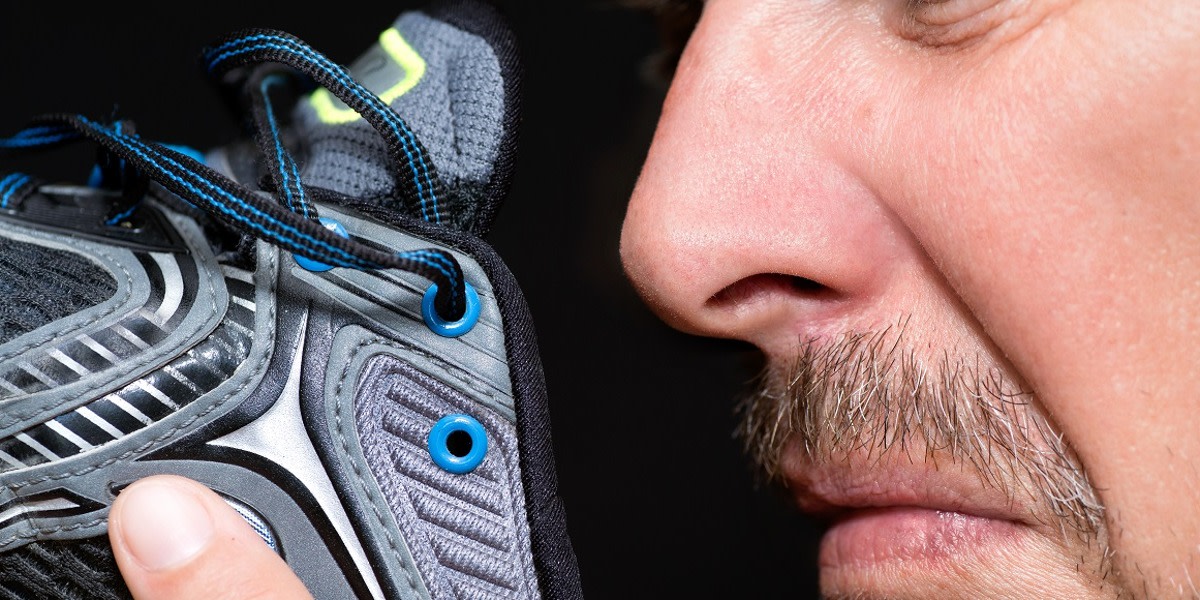 Stinky top running shoes