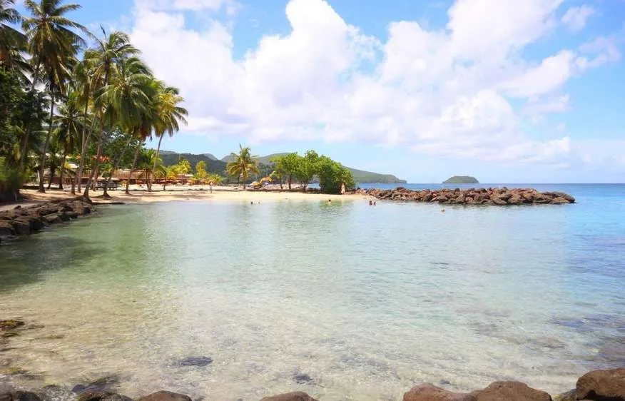 Plage du méridien aux Trois-Ilets en Martinique 