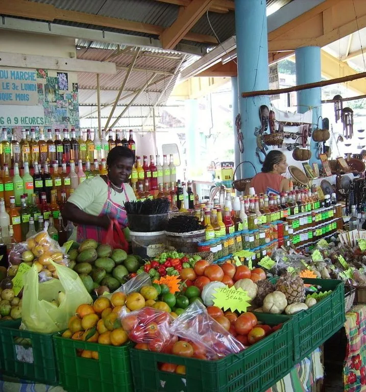 Marché Couvert de Sainte-Anne - Martinique - Jour de Pluie