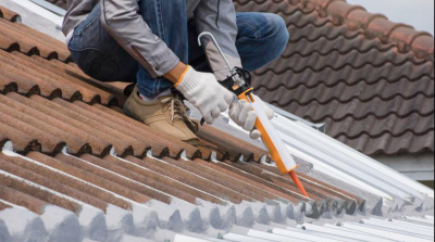 The Ultimate Guide to Roof Sealants for Michigan Homeowners