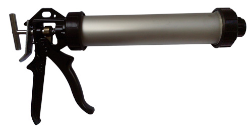 PISTOLET POUR POCHE SOUPLE