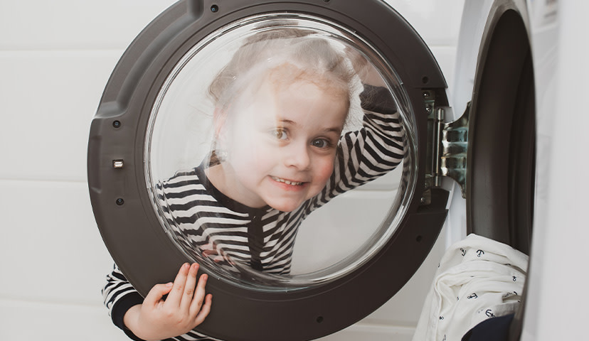 Tipps zur Kindersicherheit beim Waschen