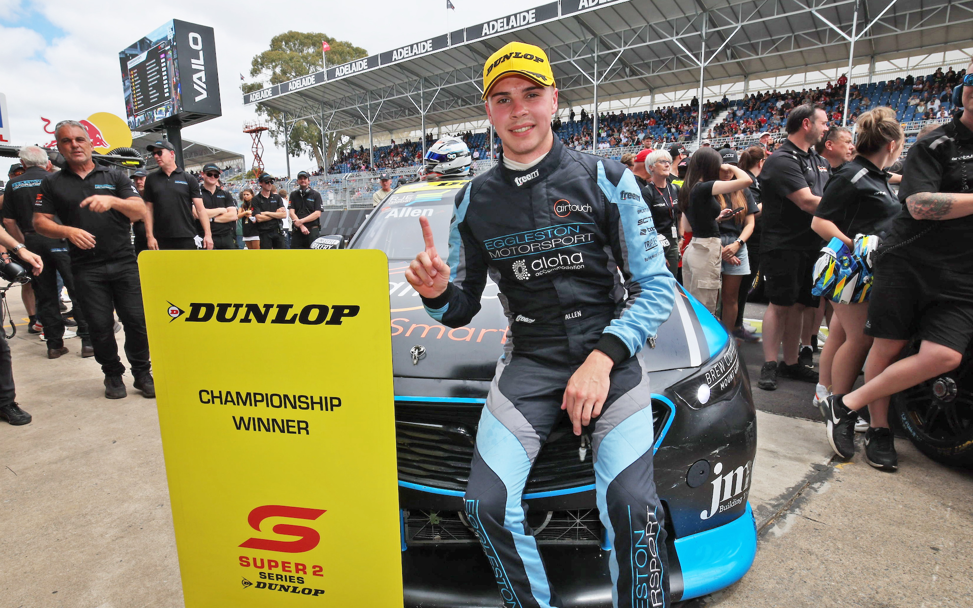 Teenager Allen becomes youngest ever Super2 champion | Supercars